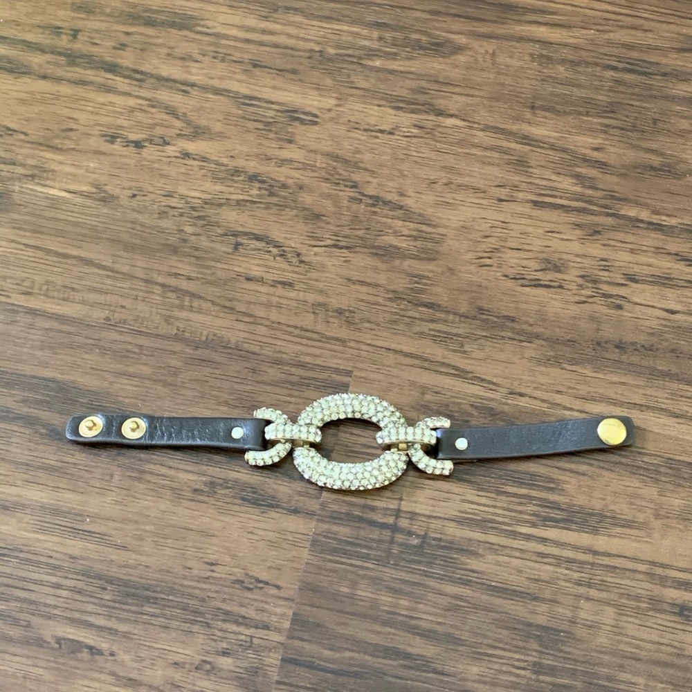 Banana Republic beautiful leather Bracelet